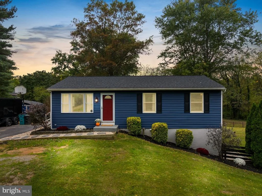 Photo of 7726 MCCLELLAN AVENUE