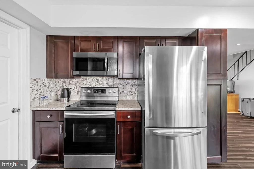 Photo of 12421 MELLING LANE