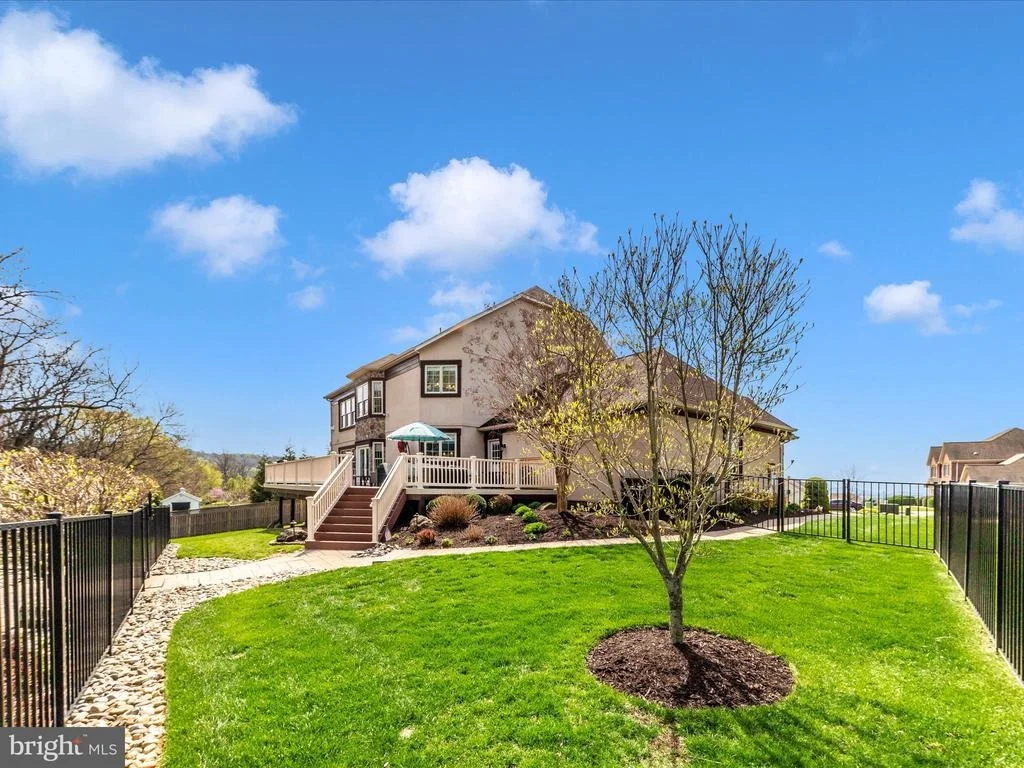 Photo of 15 HOFFMAN DRIVE