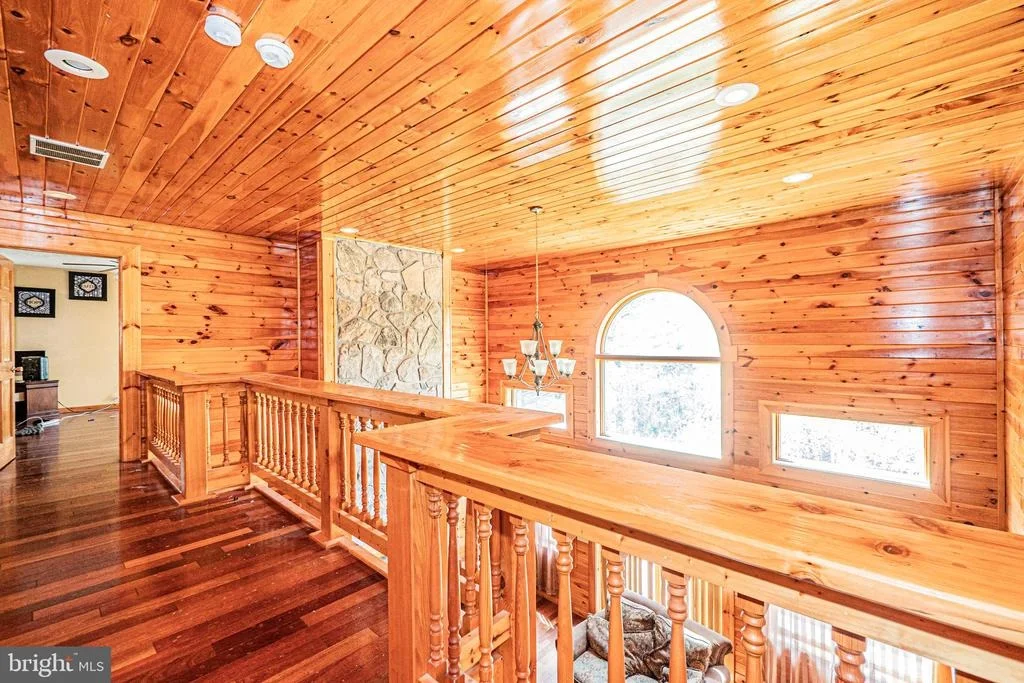 Photo of 71 JAKES DRIVE