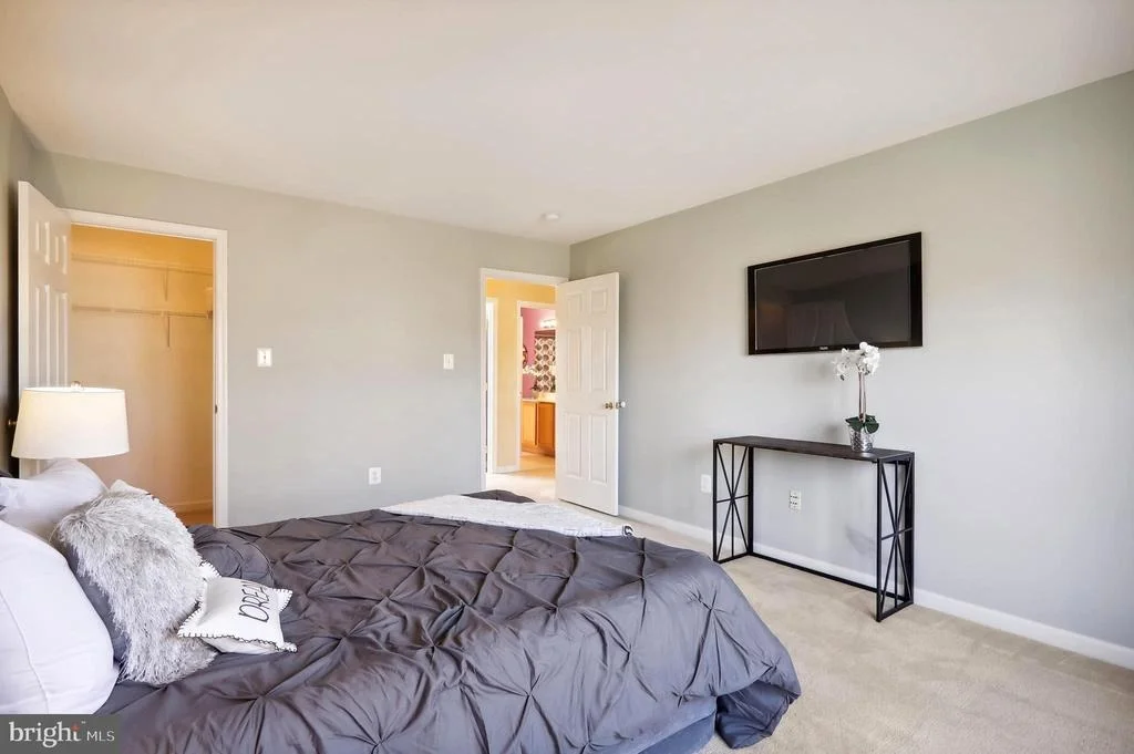 Photo of 7209 ANTARES DRIVE