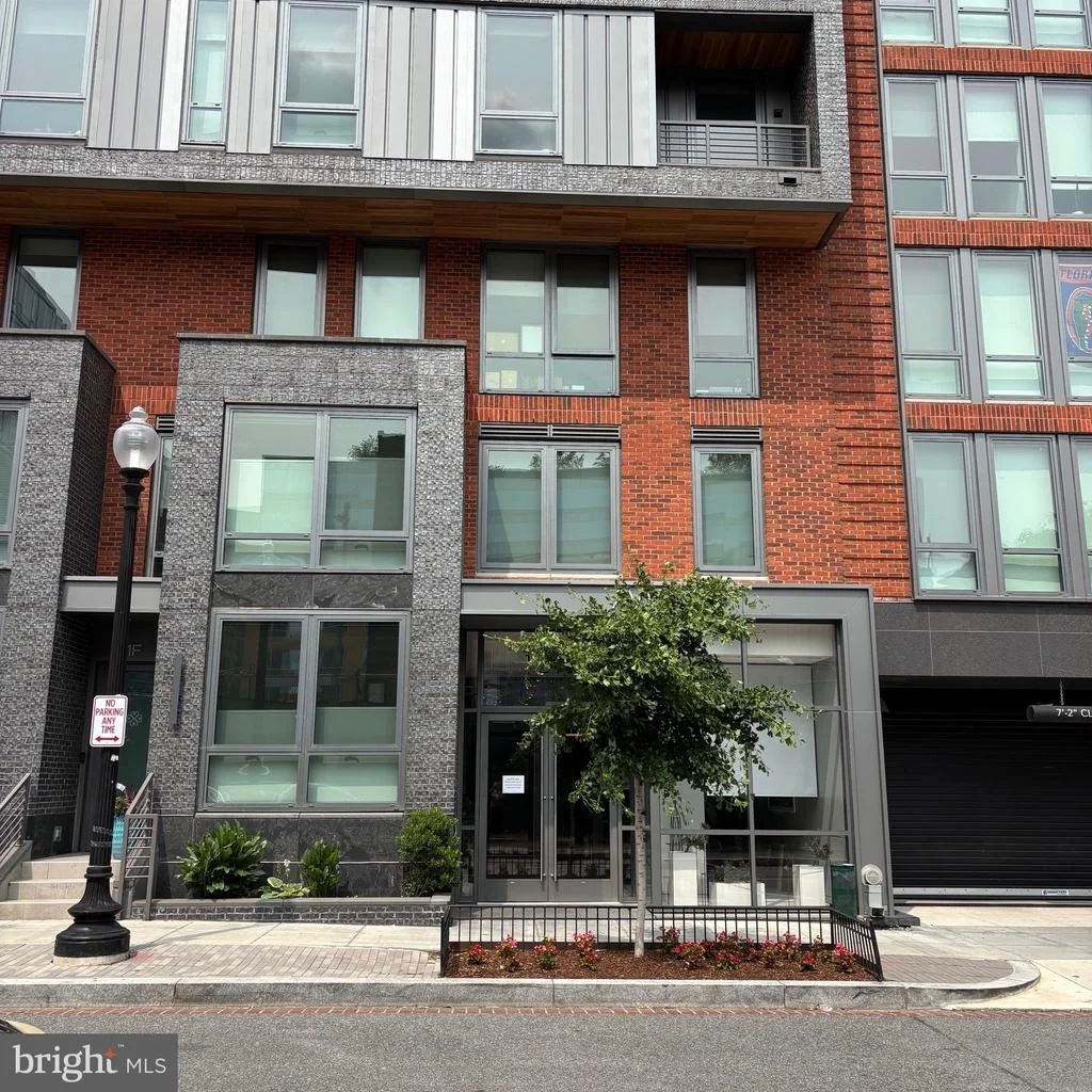 Photo of Unit 310 at 1211 VAN STREET SE