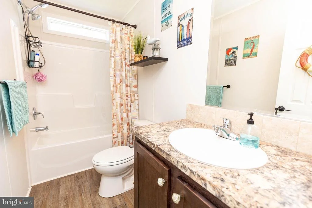 Photo of 31696 SIHAM ROAD