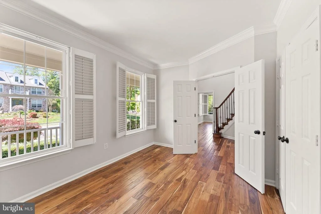 Photo of 817 KENNETH PLACE SE