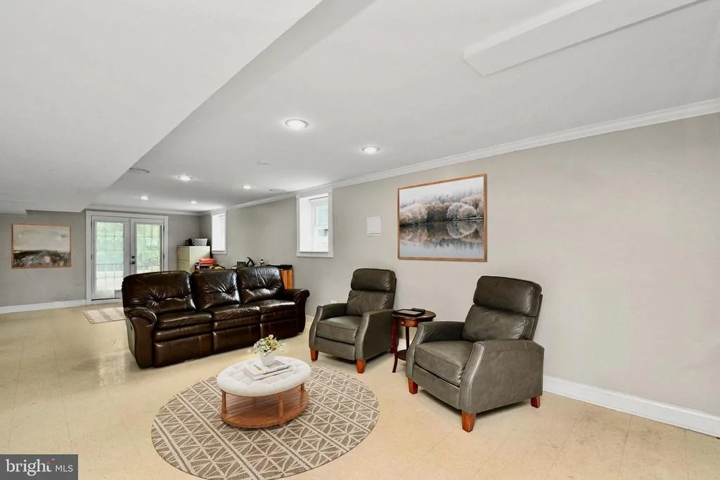 Photo of 1801 ROLLINS DRIVE