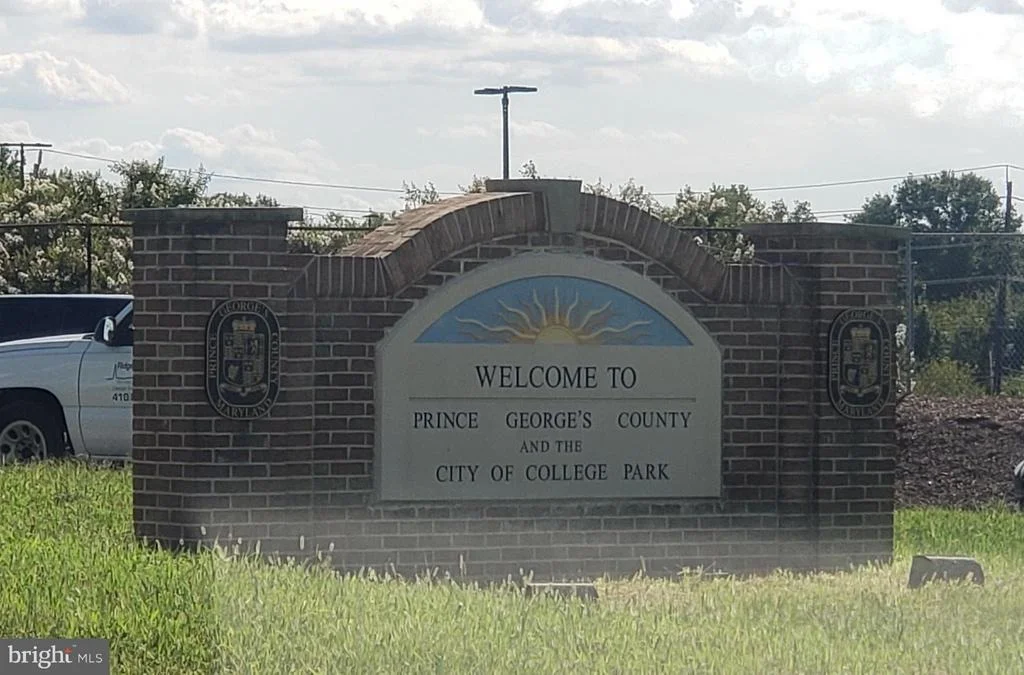 Photo of 9610 48TH PLACE