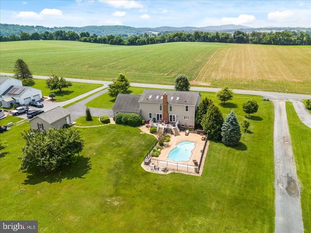 Photo of 3938 CHERRY LANE