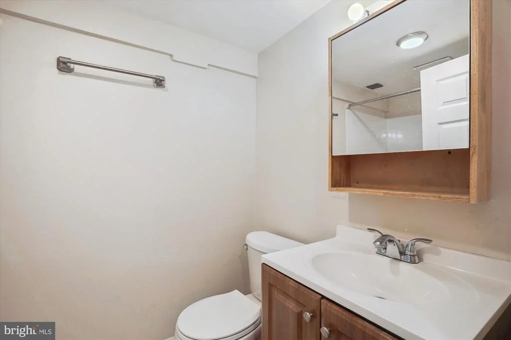 Photo of 9121 LANHAM SEVERN ROAD