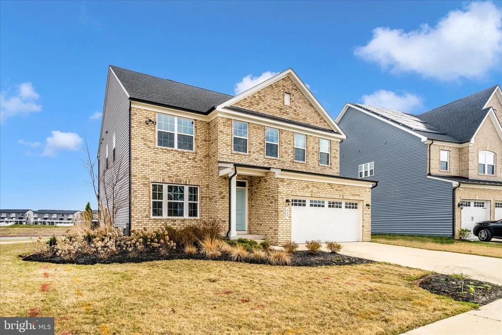 Photo of 904 MIDBROOK LN LANE