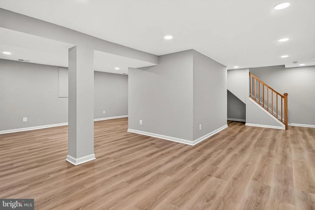Photo of 4018 ROBERTSON BOULEVARD