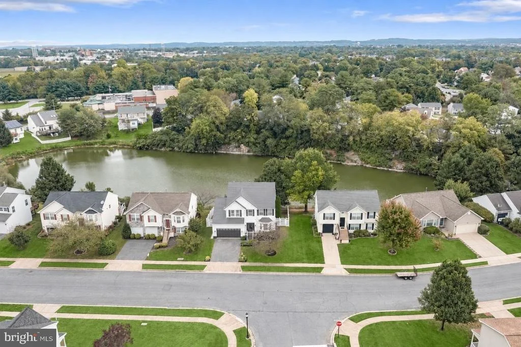 Photo of 236 LAKE COVENTRY DRIVE