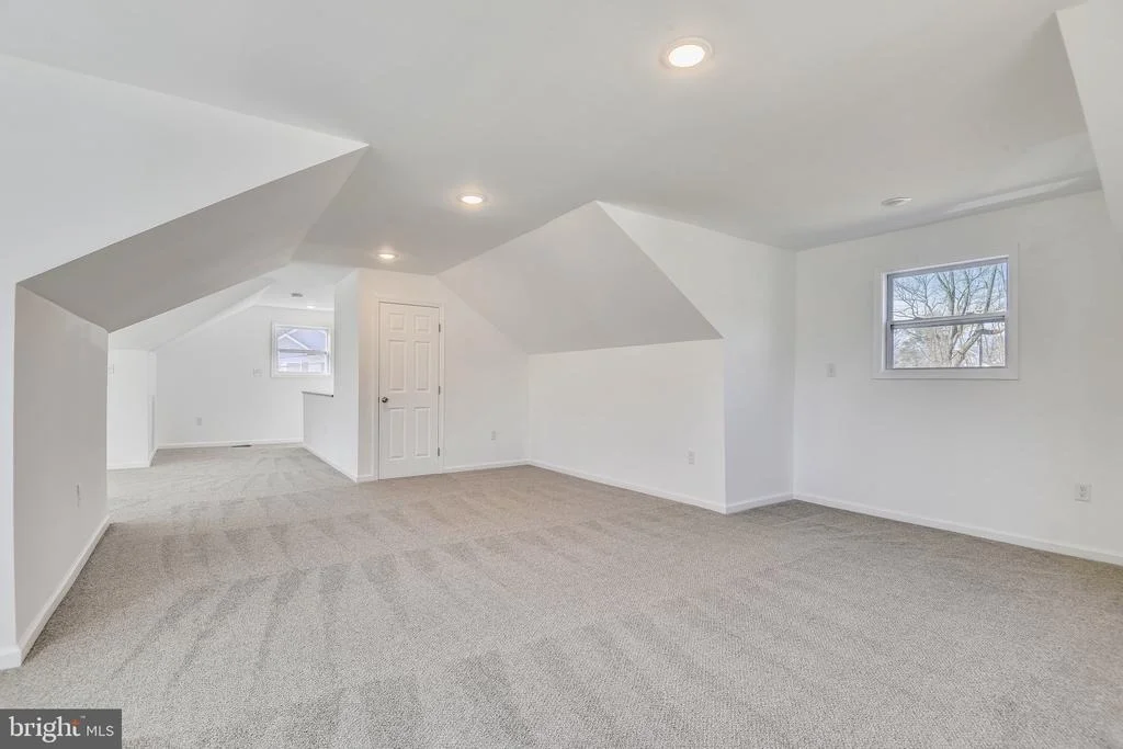 Photo of 8062 TELEGRAPH ROAD