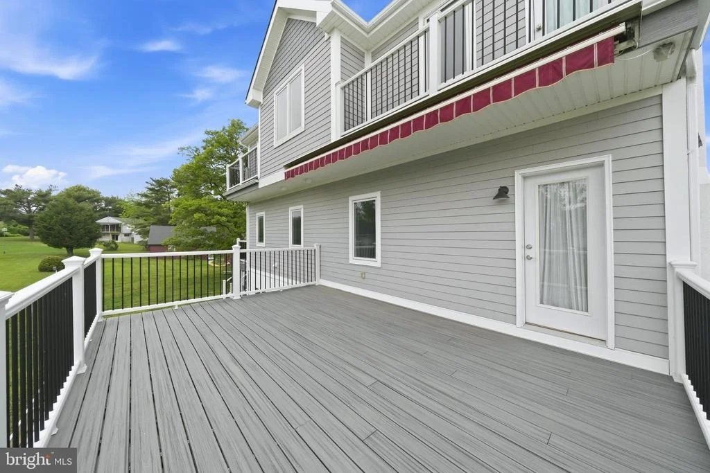 Photo of 160 CLIFFVIEW DRIVE