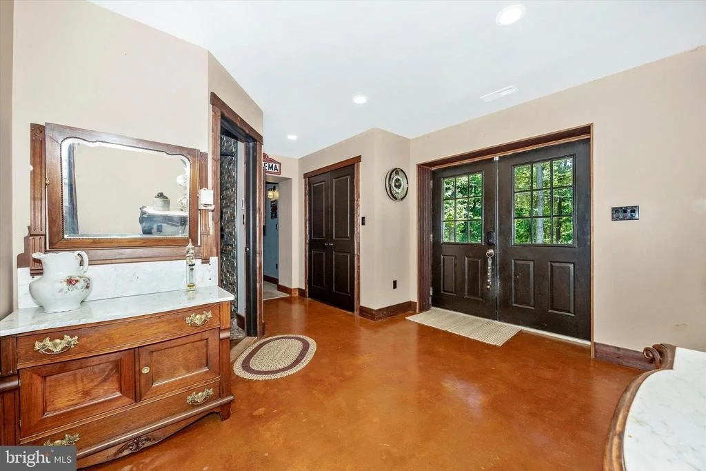 Photo of 7307 BLACK ROAD