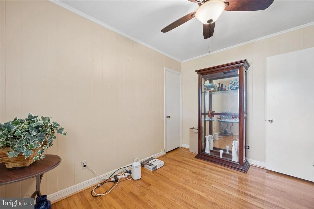 Photo of 6803 ADELPHI ROAD