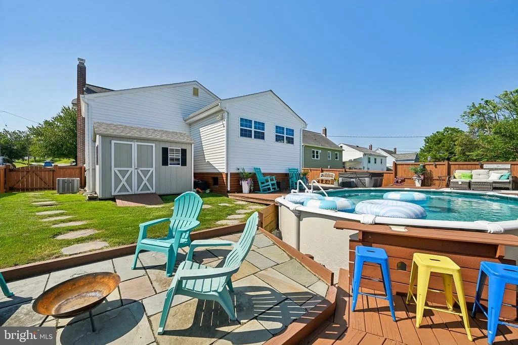 Photo of 1248 JUNE ROAD