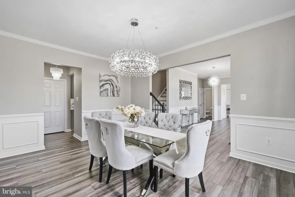 Photo of 23324 LINDSAY DRIVE