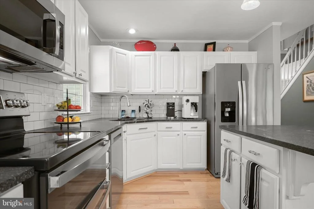 Photo of 7036 GARDEN WALK