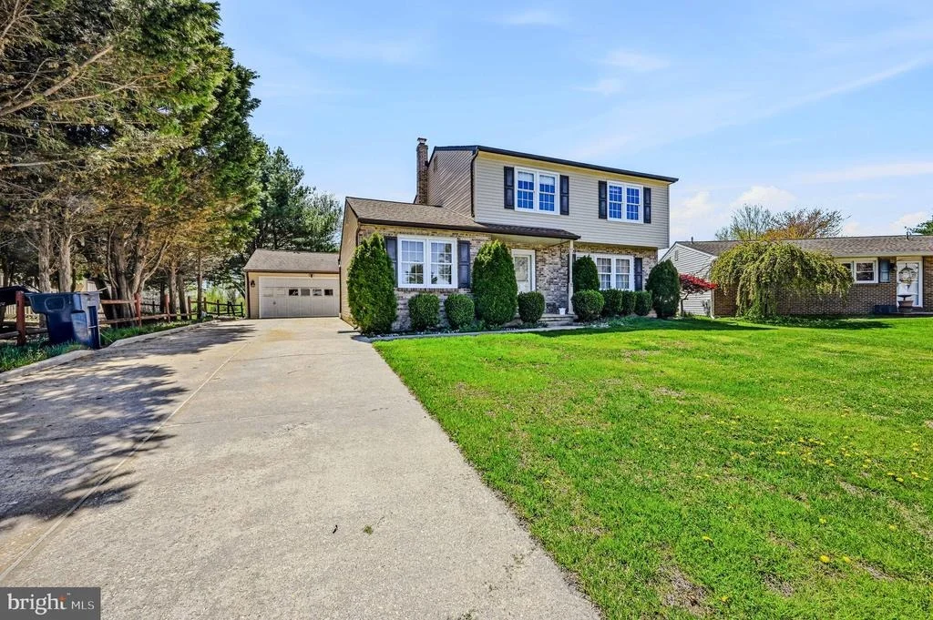 Photo of 12 LAURIE COURT