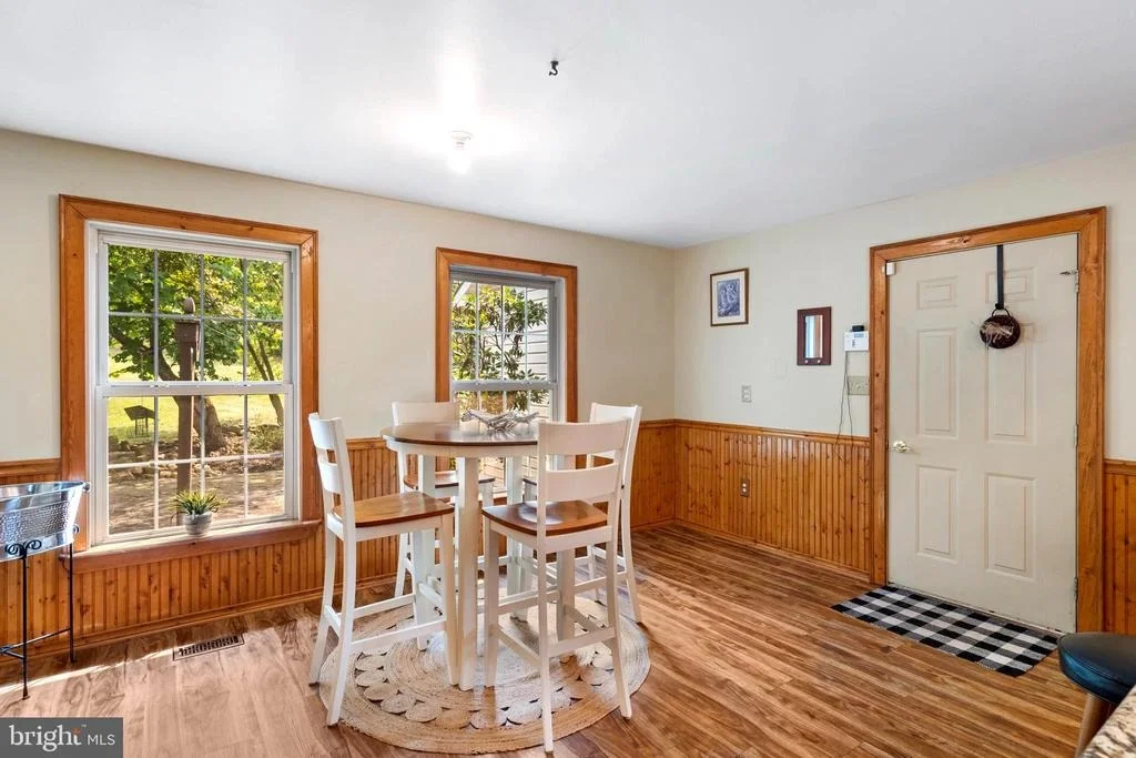 Photo of 955 STAYMAN DRIVE