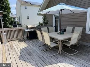 Photo of 327 OAKLAND AVENUE