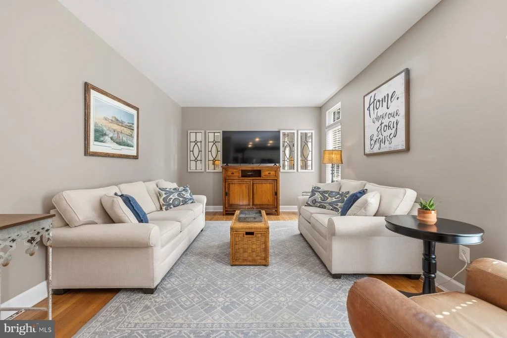 Photo of 1204 LONGBOW ROAD