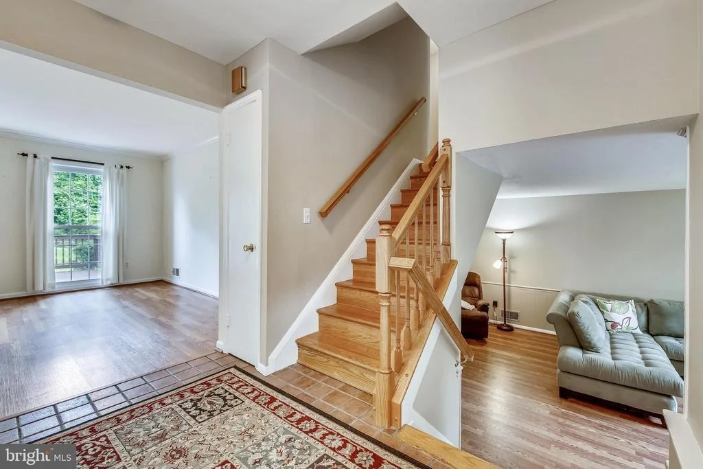 Photo of 2417 NEES LANE