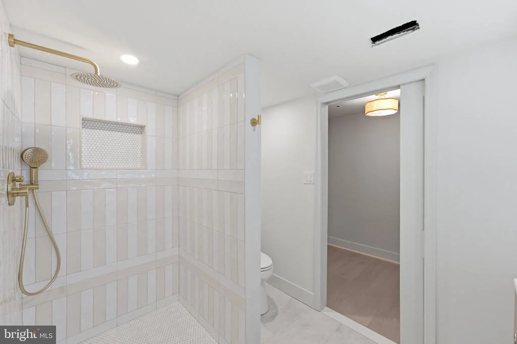 Photo of 5032 KING DAVID BOULEVARD