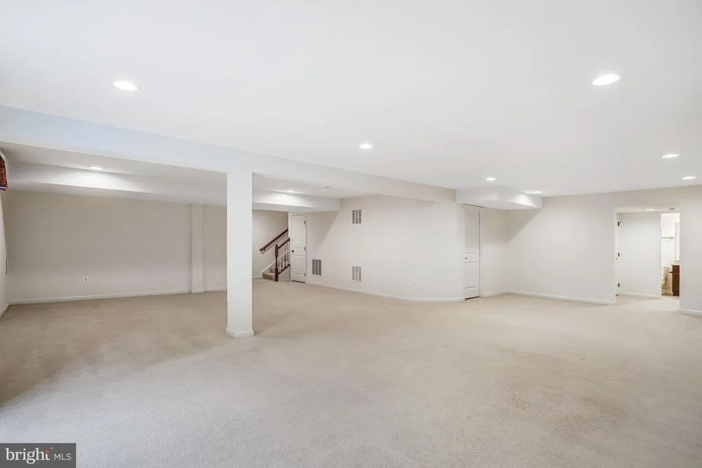 Photo of 26798 BARNSLEY PLACE