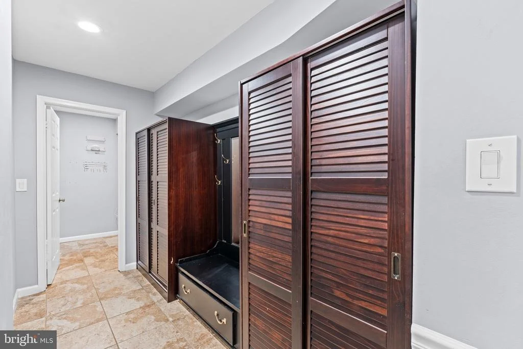 Photo of 6836 COMPTON HEIGHTS CIRCLE