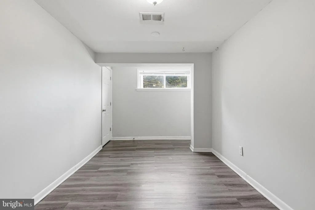Photo of 6915 BRIARCLIFF DRIVE