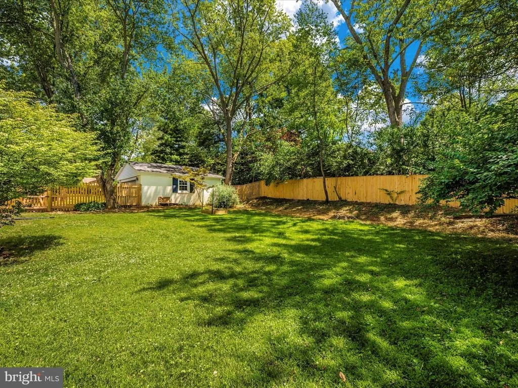 Photo of 13312 LOCKSLEY LANE