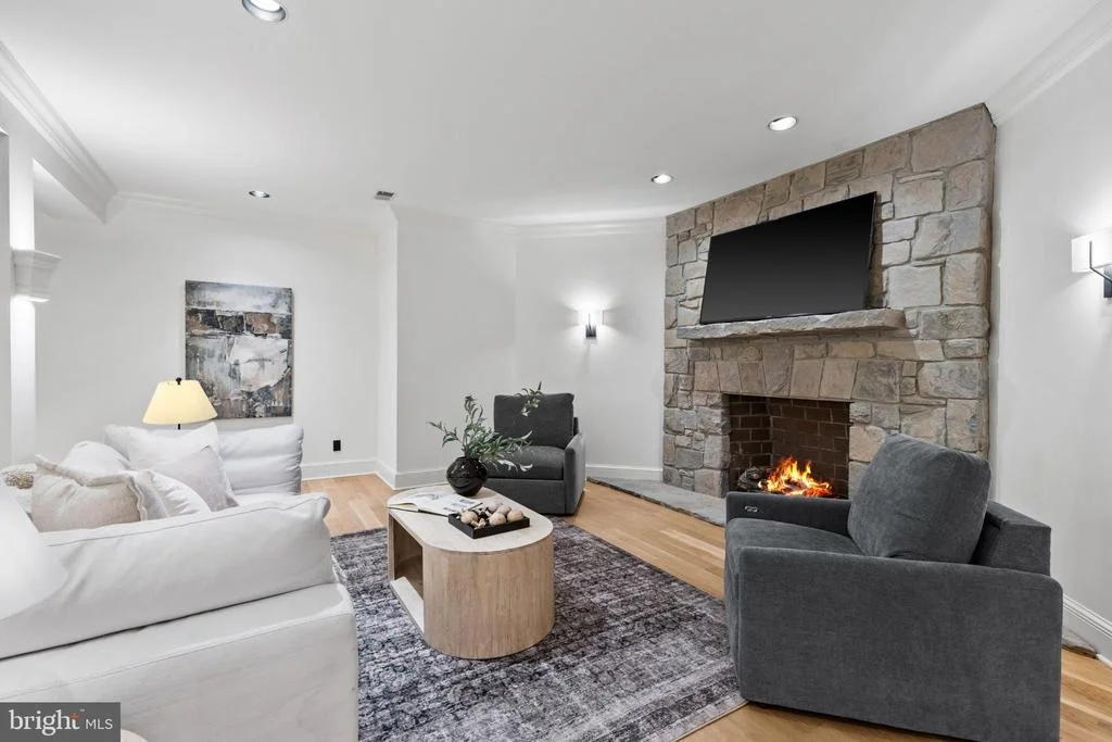 Photo of 3137 BLENDON ROAD