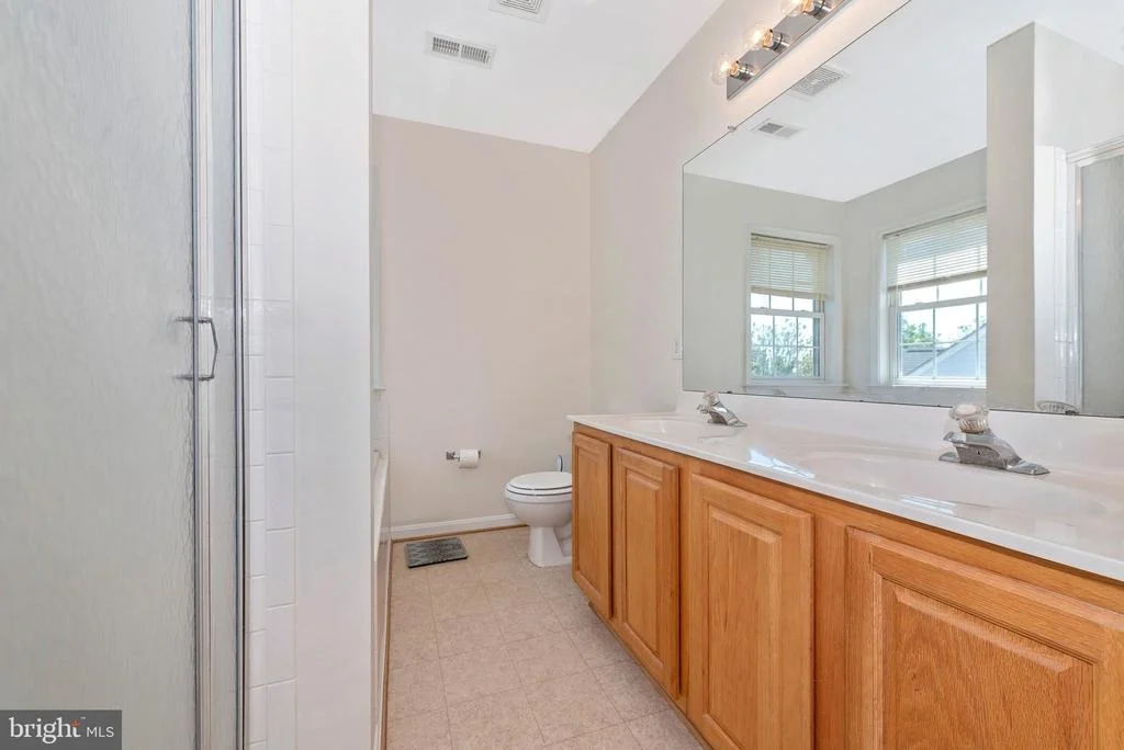 Photo of 638 BUSHYTAIL DRIVE