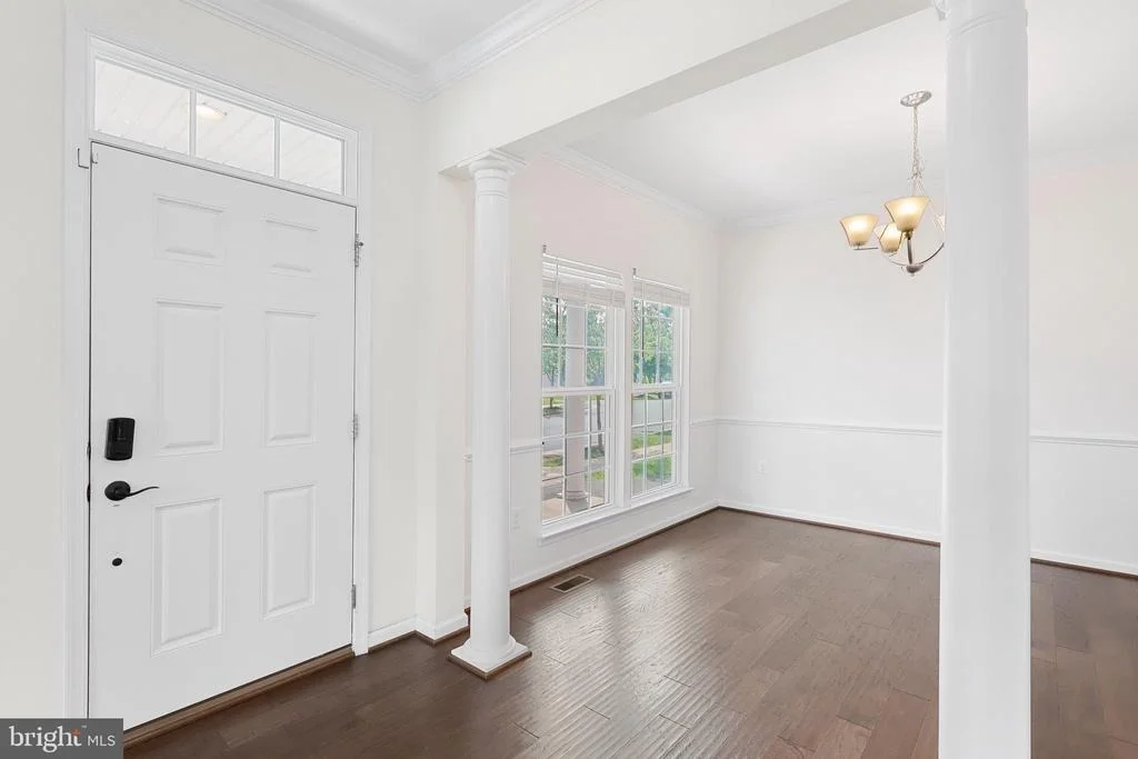 Photo of 9059 RANDOLPH CIRCLE