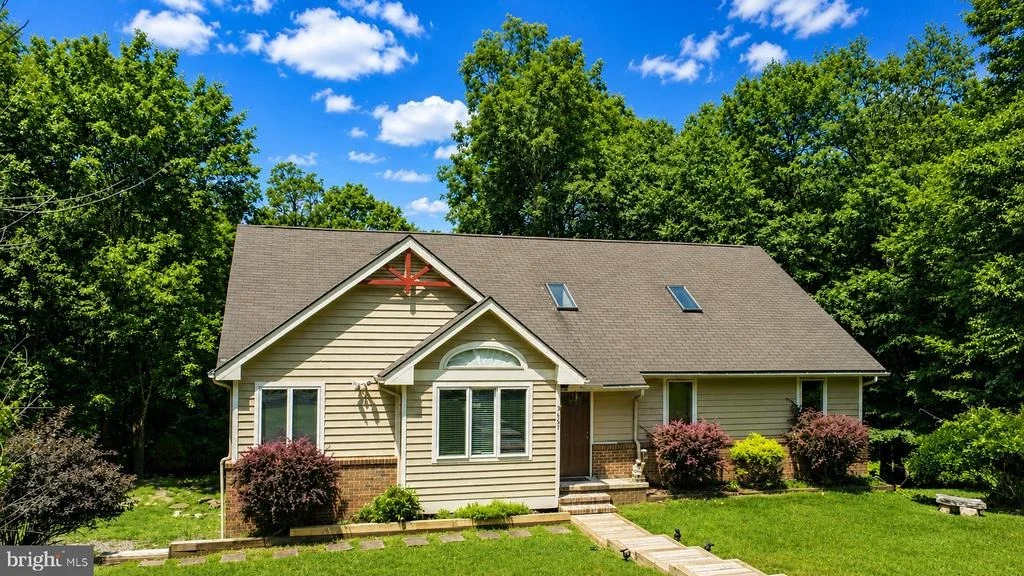 Photo of 365 PINNACLE DRIVE