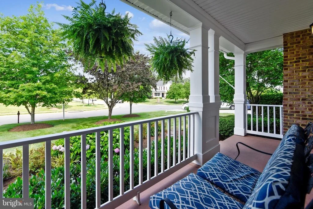 Photo of 25853 SPRING FARM CIRCLE