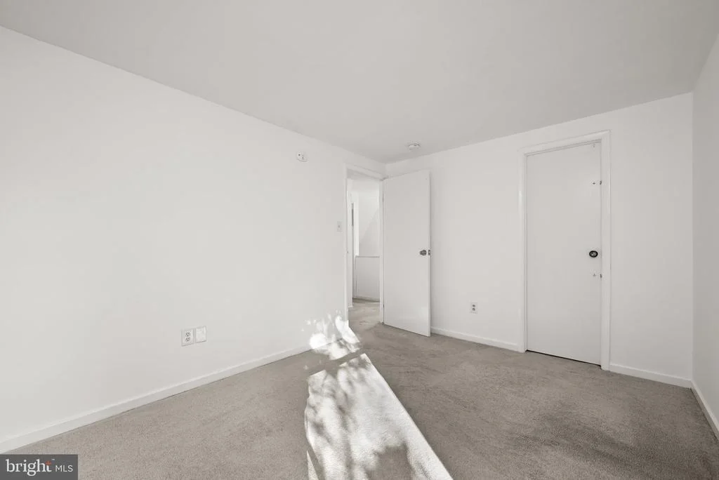 Photo of 5428 HIGH TOR HILL