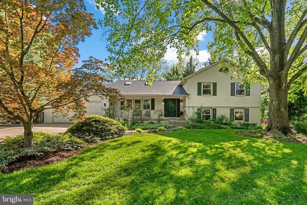 Photo of 7328 CENTENNIAL ROAD