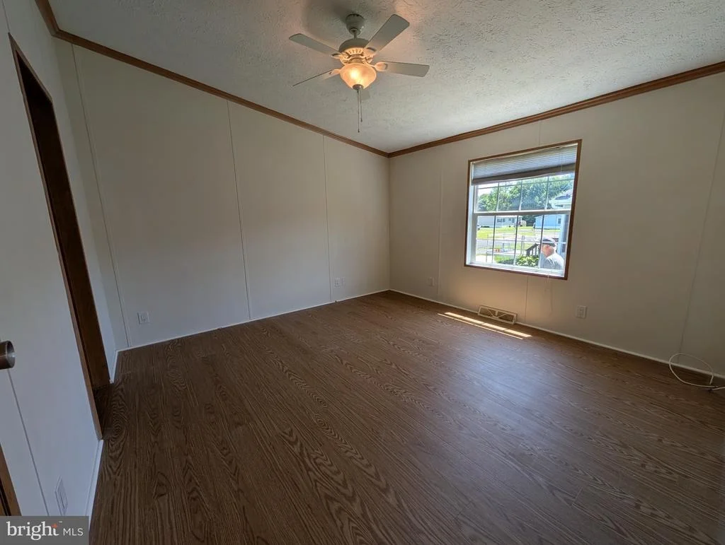 Photo of 216 GARNER DRIVE