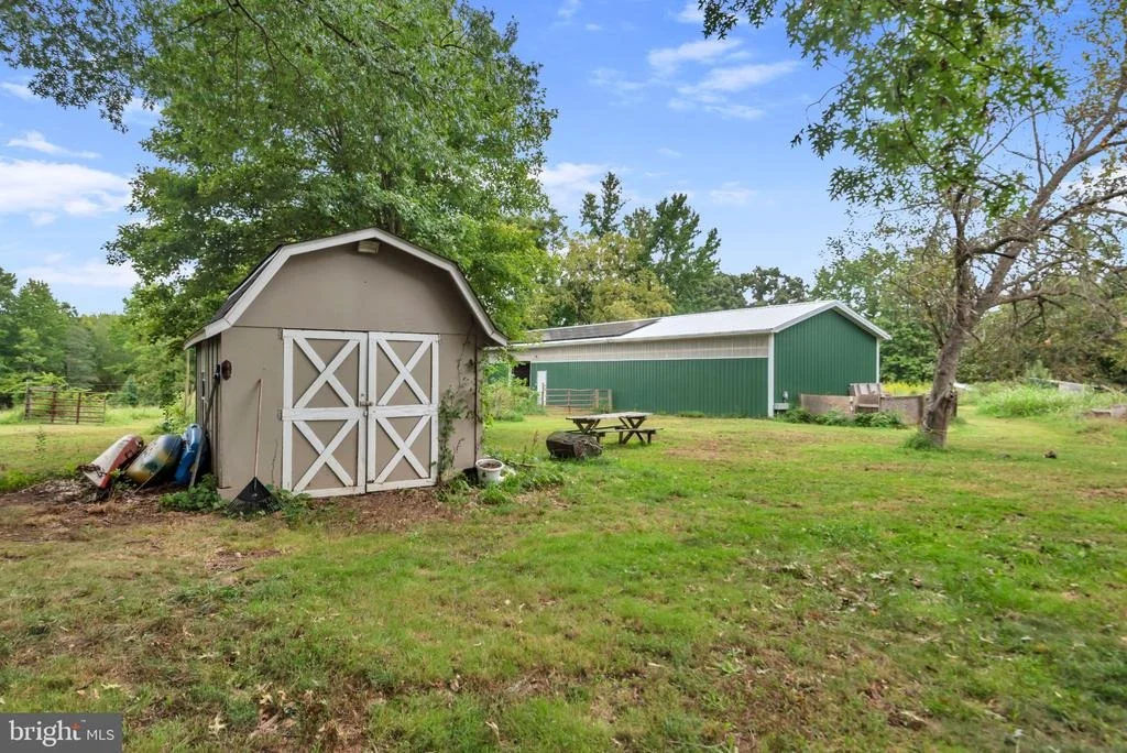 Photo of 8935 FAIRGROUND ROAD