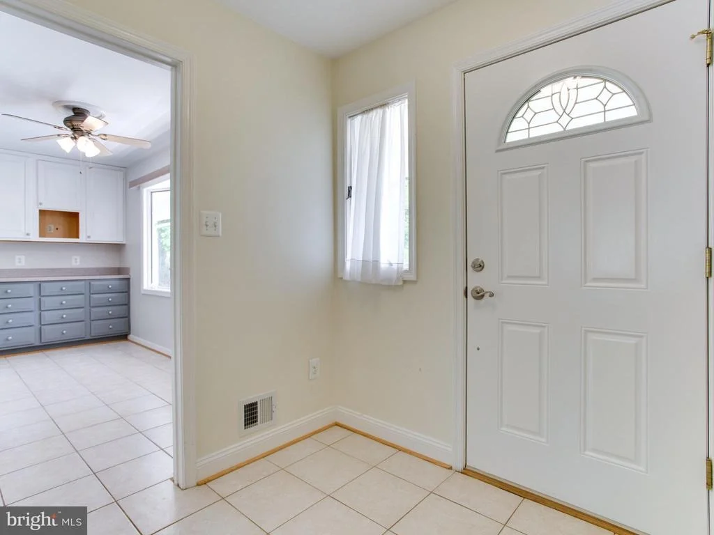 Photo of 9906 GREENVIEW LANE