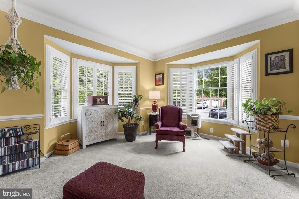 Photo of 5777 WATERLOO BRIDGE CIRCLE