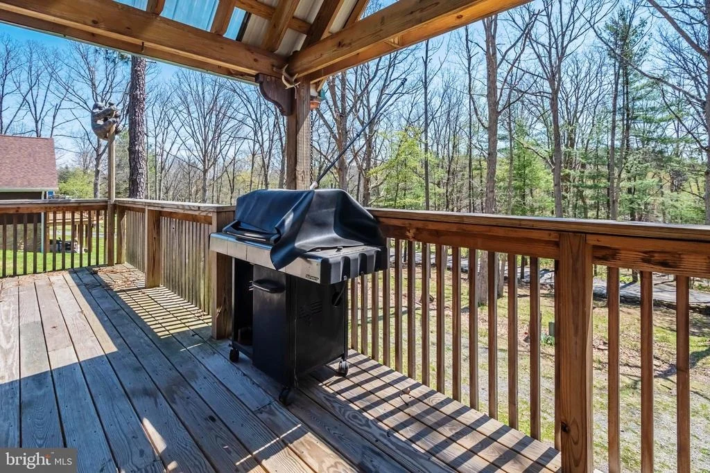 Photo of 827 PENN POINT ROAD
