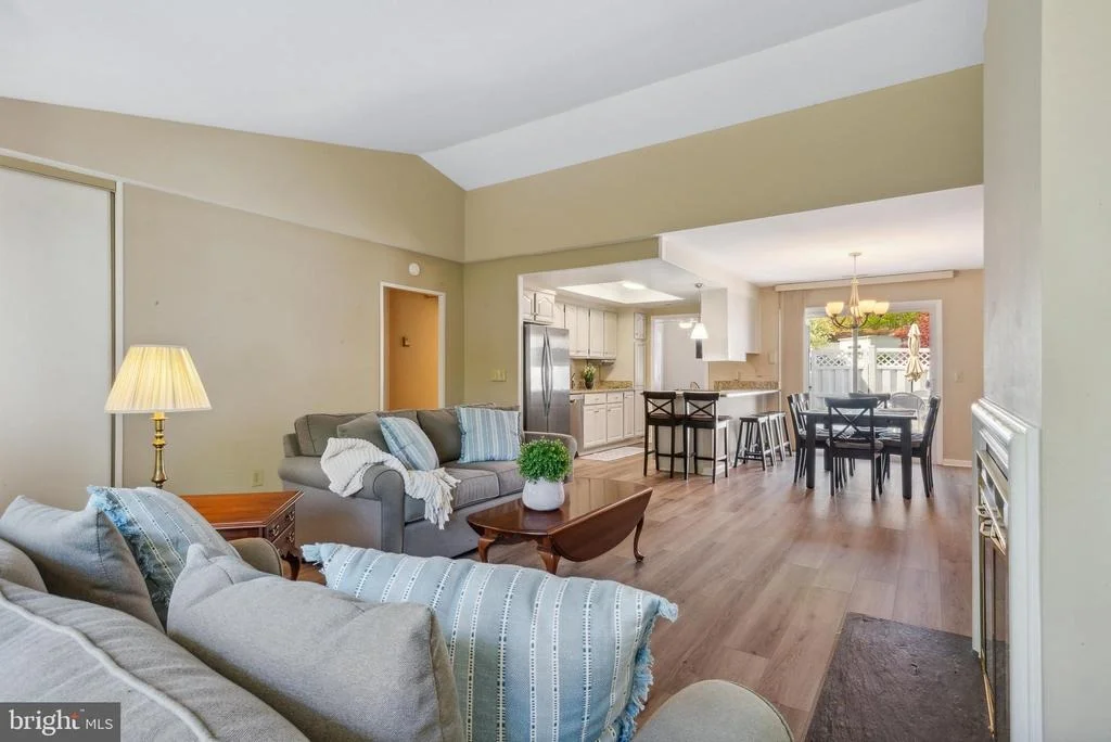 Photo of Unit 129B at 3602 EDELMAR TERRACE