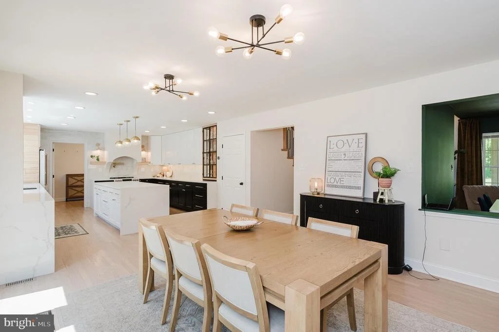 Photo of 2056 CHAPEL ROAD