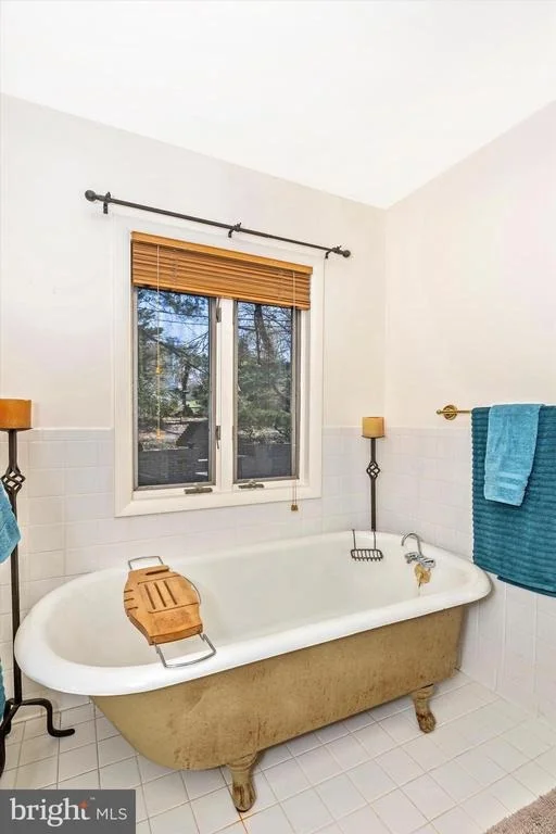 Photo of 8623 PINECLIFF DRIVE