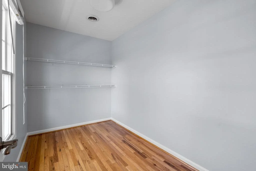Photo of 1117 CRESTHAVEN DRIVE