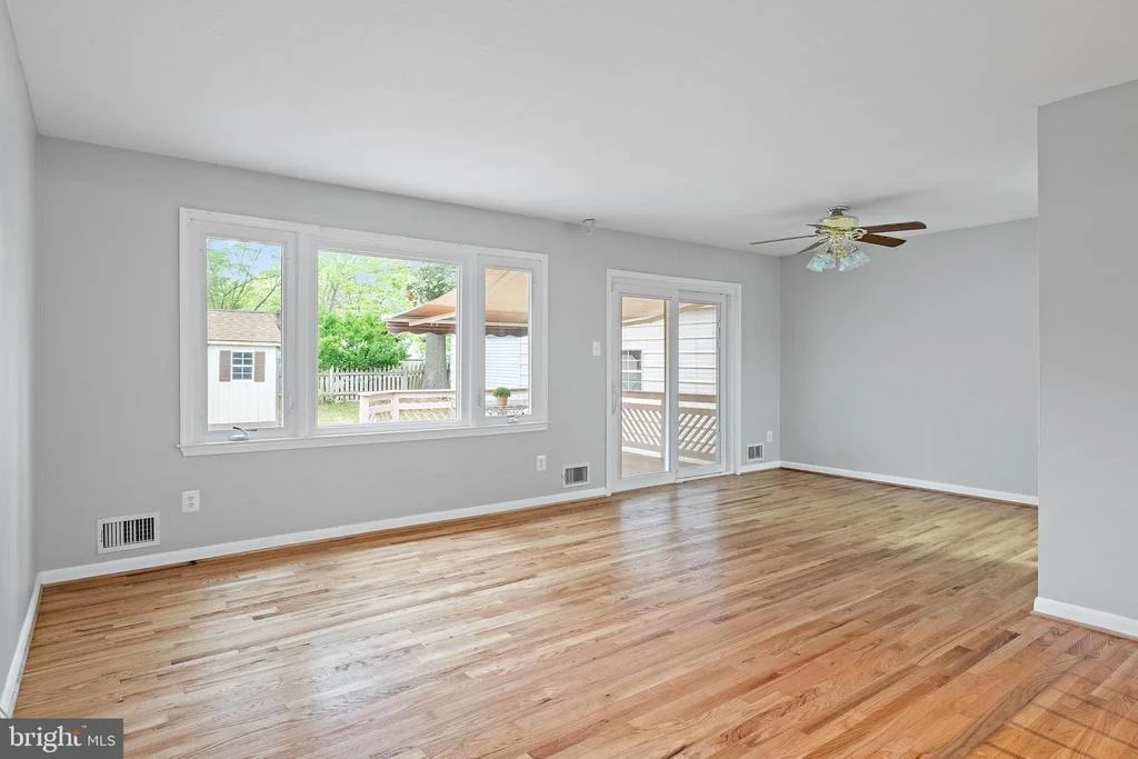 Photo of 970 HIGHPOINT DRIVE