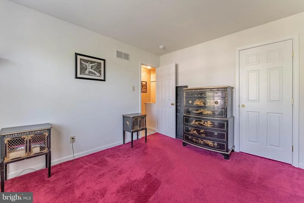 Photo of 209 W FORESTVIEW AVENUE